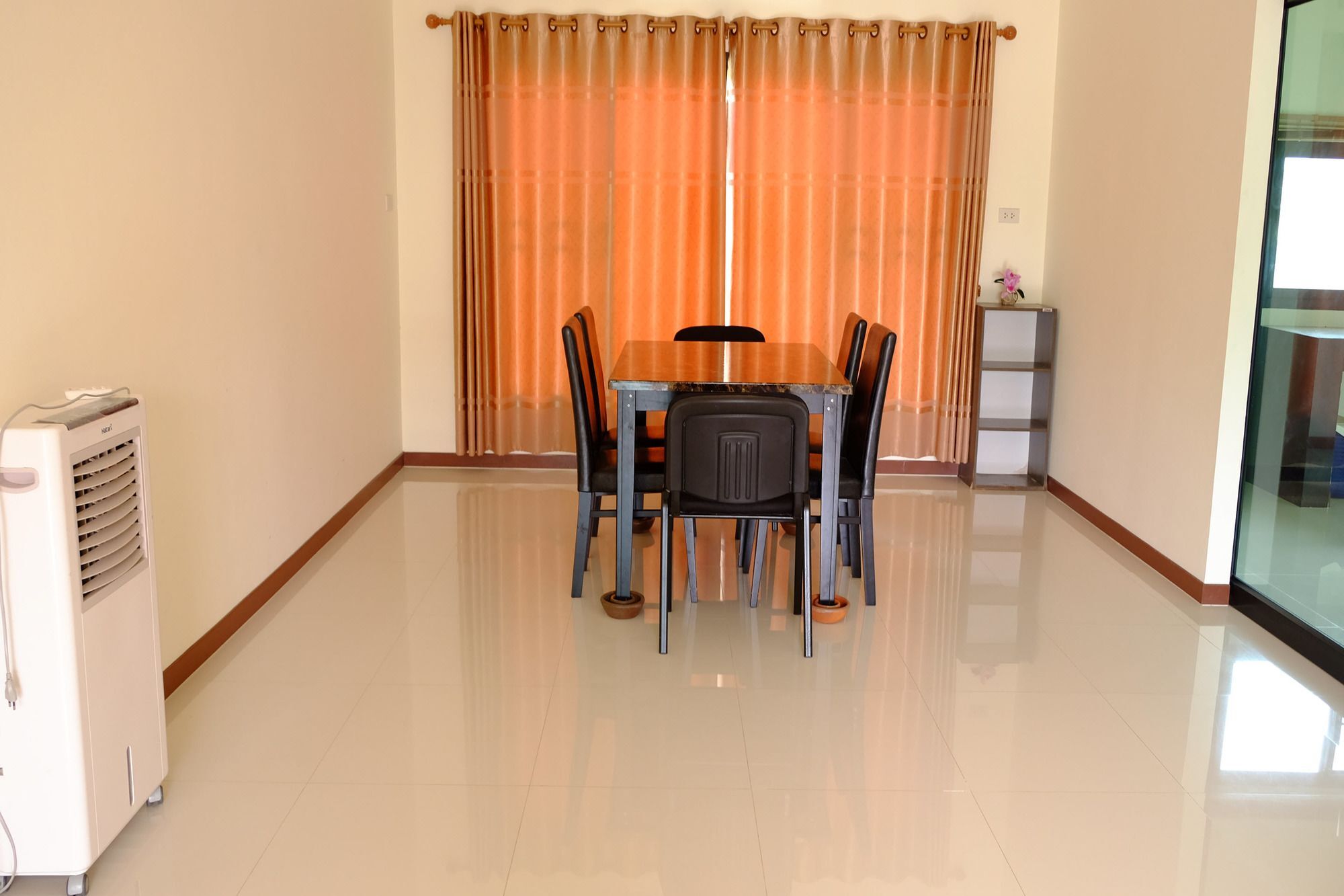 Ban Sumalai Hotel Rayong Eksteriør billede